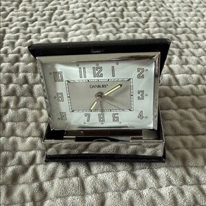 Vintage - Danbury Travel Clock in a case